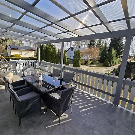 Celine In Ruhiger Lage